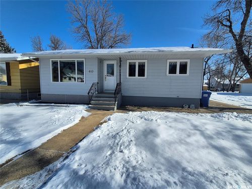 613 Beckwell Ave, Radville, SK, S0C0V0 | Card Image