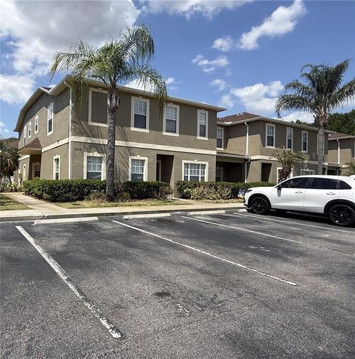 31203 Flannery Ct, Wesley Chapel, FL, 33543-5057 | Card Image