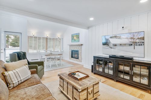 unit-2a-60 Village Green Dr, Stowe, VT, 05672-5465 | Card Image