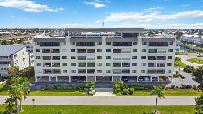 APT-2F - 1500 Park Beach Cir, Condo with 2 bedrooms, 2 bathrooms and null parking in PUNTA GORDA FL | Image 37