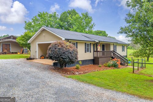 241 Thomas Rd, Lavonia, GA, 30553-3387 | Card Image