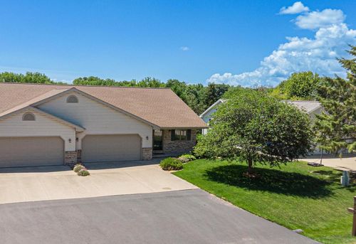 W2759 Brookhaven Drive, BUCHANAN, WI, 54915 | Card Image