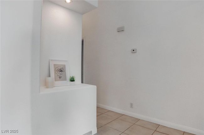 Hall with recessed lighting | Image 17