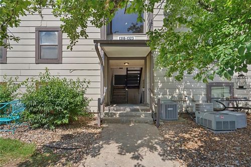 1318 Westbrooke St, Lawrence, KS, 66049-4050 | Card Image