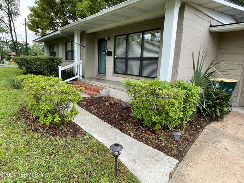 3872 Marianna Rd, JACKSONVILLE, FL, 32217-3252 | Card Image