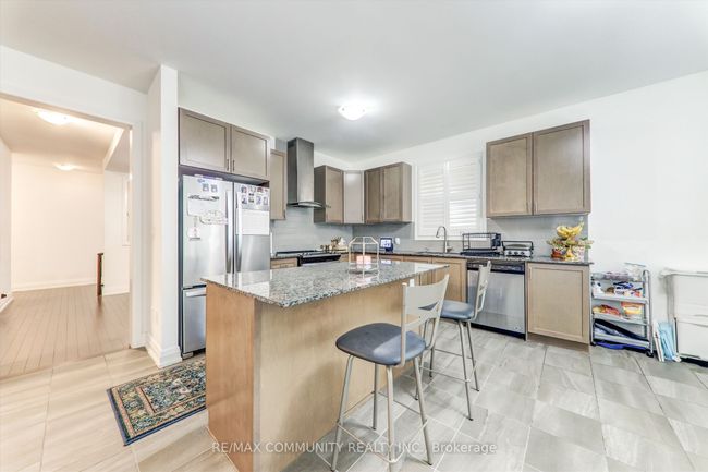 14 Audubon St, House other with 5 bedrooms, 5 bathrooms and 4 parking in Whitby ON | Image 11
