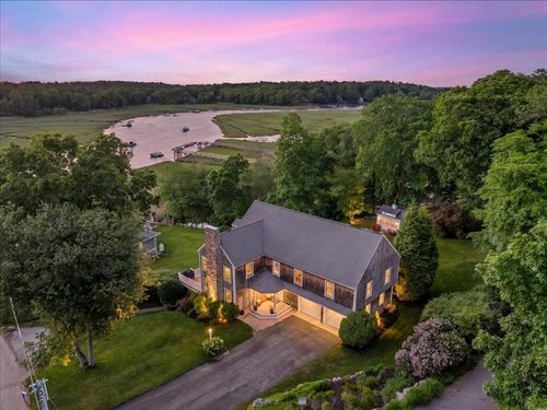 102 Riverside Cir, Marshfield, MA, 02050-5800 | Card Image