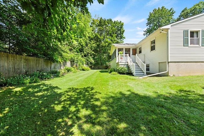 8 Center St, House other with 4 bedrooms, 3 bathrooms and null parking in Bennington VT | Image 31
