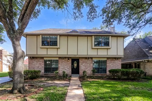 15127 Camino Del Sol Dr, Houston, TX, 77083-4301 | Card Image