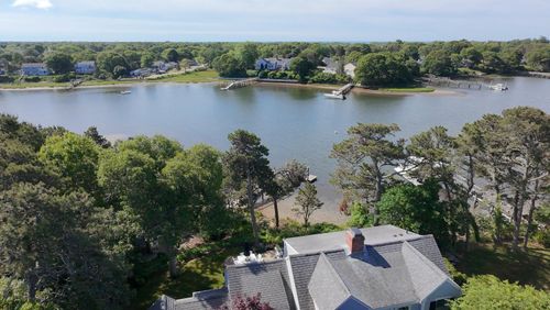 17 Cove Ln, West Dennis, MA, 02670-2126 | Card Image