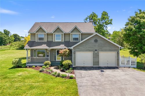 25 Murfield Dr, Ithaca, NY, 14850-8504 | Card Image