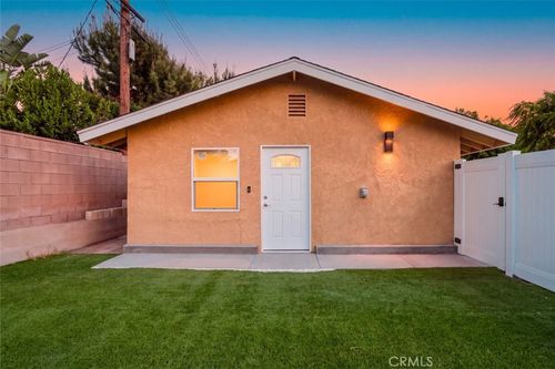 8750 1/2 Lucia Place, Sun Valley, CA, 91352 | Card Image