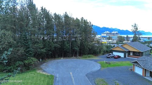 1812 Parks Pl, Seward, AK, 99664 | Card Image