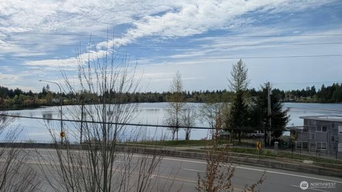 11218 19th Dr Se, Everett, WA, 98208-5284 | Card Image