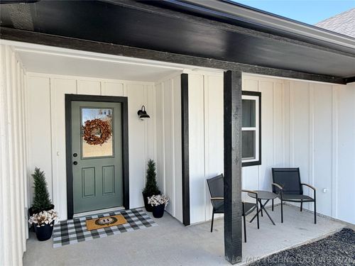 1 Diamondhead Dr, Burneyville, OK, 73430-2134 | Card Image