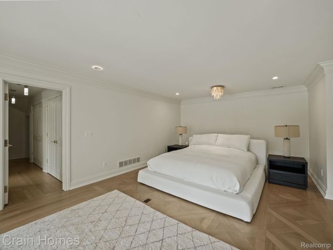 52-web-or-mls-P2255664.jpg | Image 55