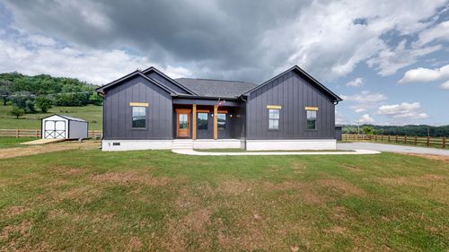 9724 Campbellsville Rd, Pulaski, TN, 38478-7604 | Card Image