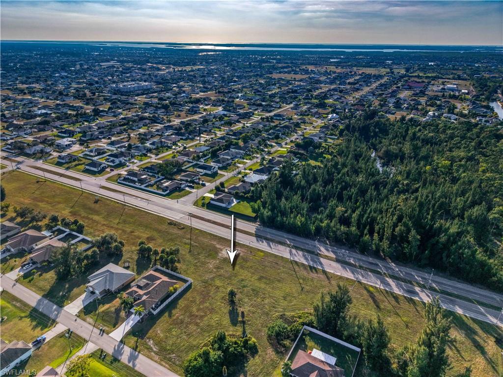 Land in CAPE CORAL 4
