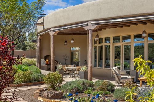 19 Falling Star Cir, Santa Fe, NM, 87506-8276 | Card Image