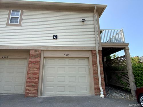 3577 Oakmonte Blvd, Oakland Twp, MI, 48306-4790 | Card Image