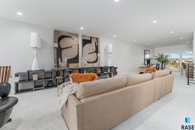 108 N Bryggen Pl, Townhouse with 3 bedrooms, 3 bathrooms and null parking in Sioux Falls SD | Image 17