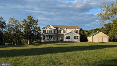 850 Mountain View Ln, Bellefonte, PA, 16823-8640 | Card Image