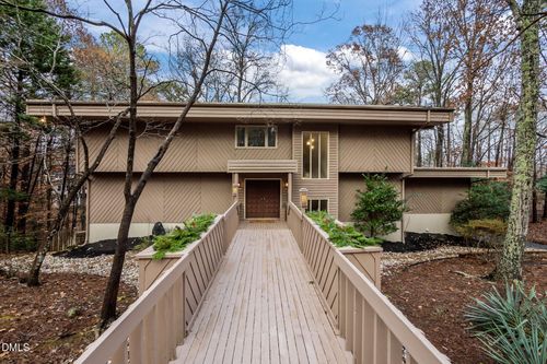 634 Kensington Dr, Chapel Hill, NC, 27514-6731 | Card Image