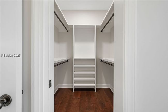 Primary Closet | Image 36