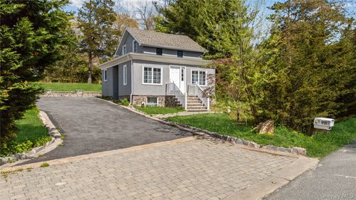 143 Rocky Point Landing Rd, Rocky Point, NY, 11778-9106 | Card Image