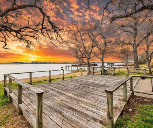 7201 Plover Cir, Fort Worth, TX, 76135-4428 | Card Image