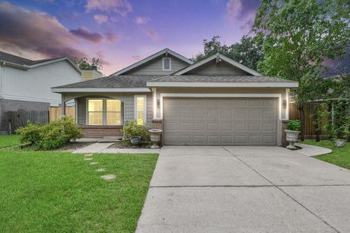 5039 E Pagewick Dr, Houston, TX, 77041-7838 | Card Image