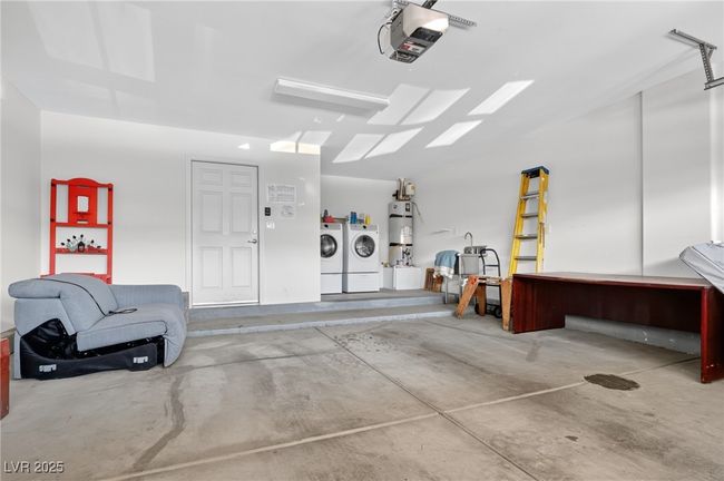 2175 Limestone Cove Ct, Townhouse with 3 bedrooms, 2 bathrooms and null parking in Laughlin NV | Image 20