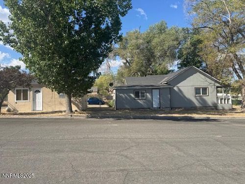 103 W Haskell St, Winnemucca, NV, 89445-4210 | Card Image