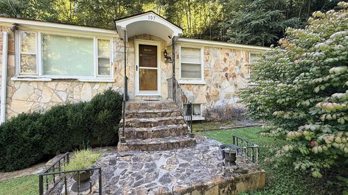 107 Cherokee, Andrews, NC, 28901 | Card Image