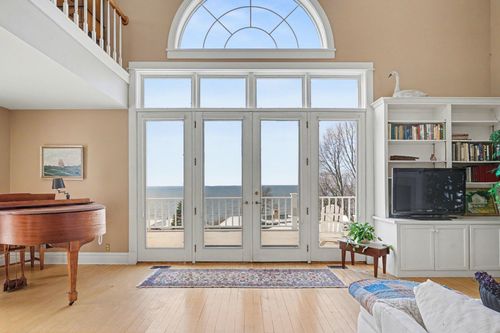 17778 N Shore Estates Rd, Spring Lake, MI, 49456-9113 | Card Image