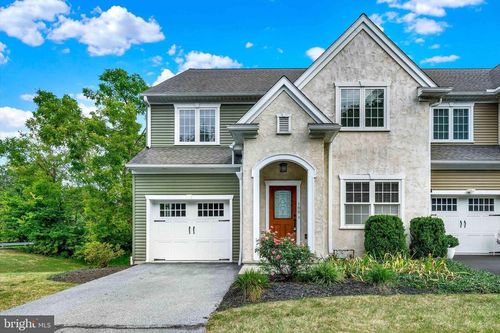 100 Landon Way, Lancaster, PA, 17601-7035 | Card Image