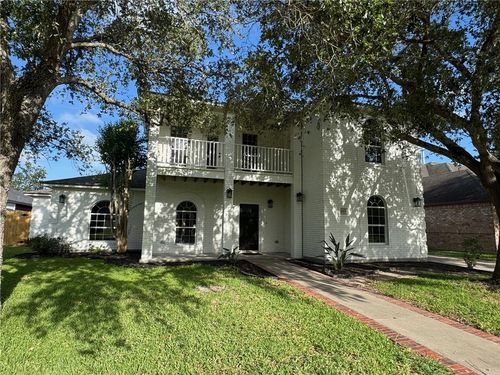8038 Etienne Dr, Corpus Christi, TX, 78414-6014 | Card Image