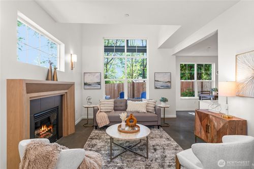 2-23214 Fitzgerald Rd, Bothell, WA, 98021-7269 | Card Image
