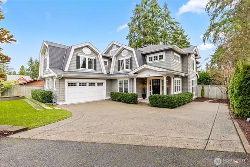 1416 105th Ave Se, Bellevue, WA, 98004-7106 | Card Image