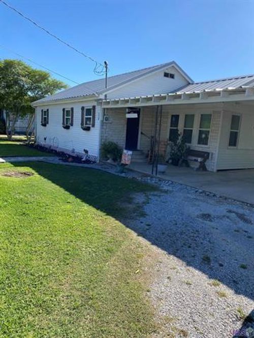 114 S Dominique Dr, Gheens, LA, 70355-2113 | Card Image
