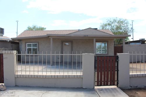 3619 W Taylor St, Phoenix, AZ, 85009-4110 | Card Image