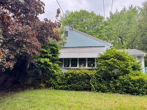 210 Shaker Rd, East Longmeadow, MA, 01028 | Card Image
