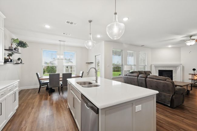 1412 Wolf Ridge Run, House other with 4 bedrooms, 5 bathrooms and null parking in Gunter TX | Image 15