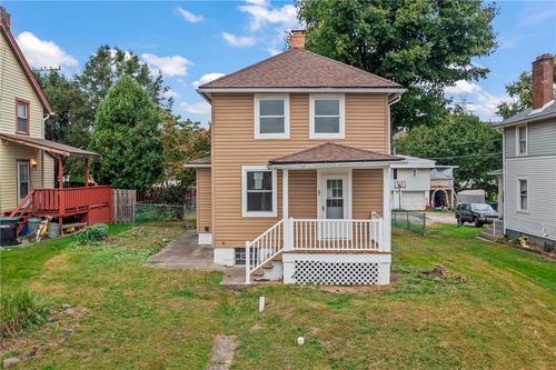 3 Circle Ave, Elrama, PA, 15038-1003 | Card Image