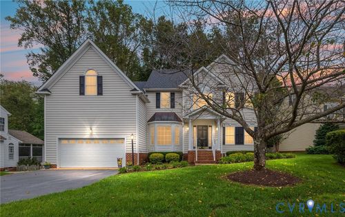 5557 Holman Dr, Glen Allen, VA, 23059-2556 | Card Image