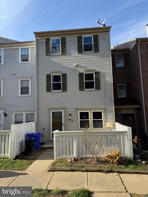 404-19970 Appledowre Cir, GERMANTOWN, MD, 20876-5518 | Card Image