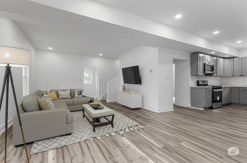 3190 Aspen St, Rillton, PA, 15678-2735 | Card Image