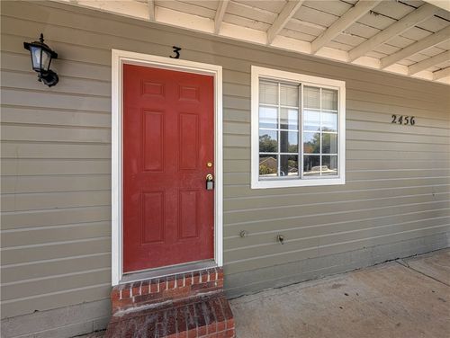 2456 N Brophy Cir, Fayetteville, AR, 72703-3409 | Card Image