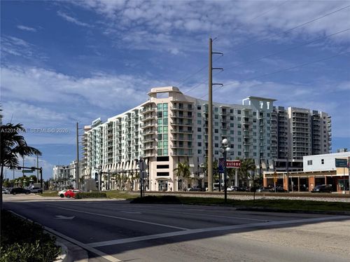 933-140 S Dixie Hwy, Hollywood, FL, 33020-7316 | Card Image