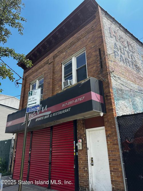 297 Port Richmond Ave, Staten Island, NY, 10302-1707 | Card Image